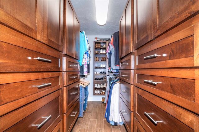 112 Clador Drive, Chandler, OK 74834