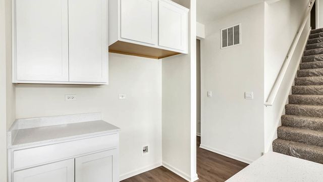 6213 Longford Lane, Tinley Park, IL 60477