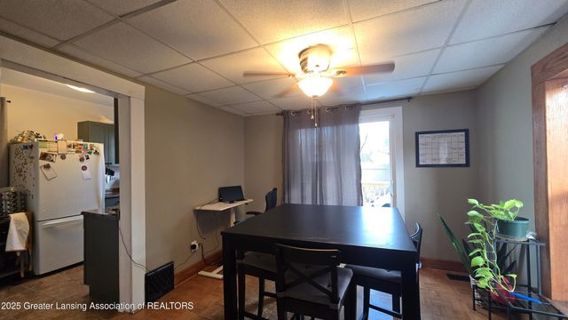 206 Custer Avenue, Lansing, MI 48912