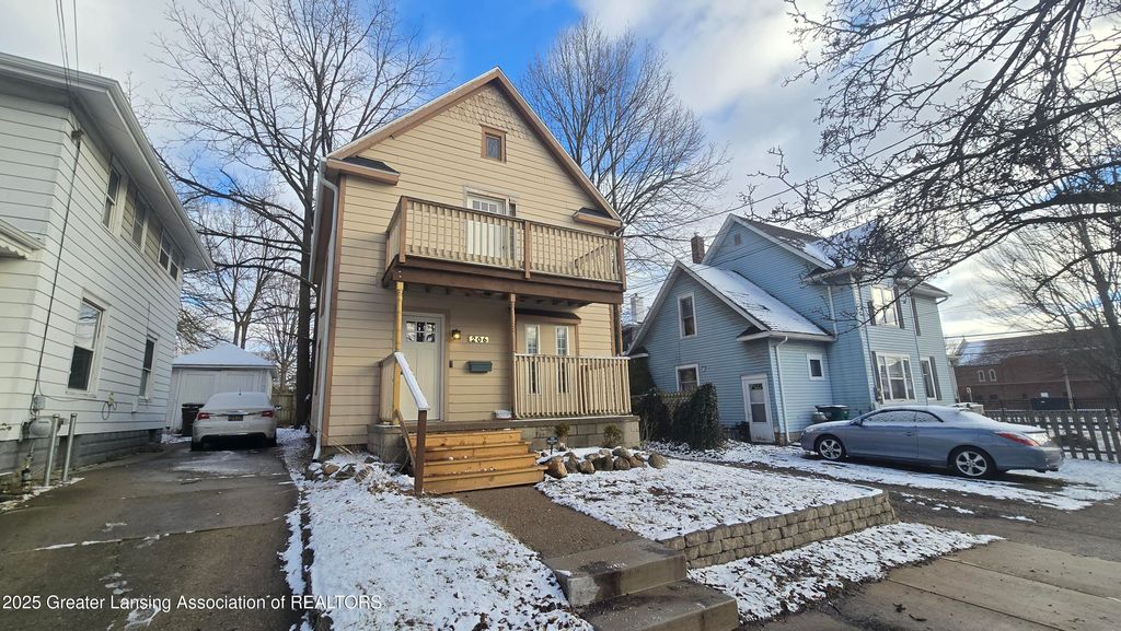 206 Custer Avenue, Lansing, MI 48912