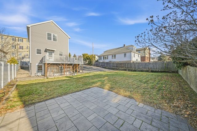 5 Main St, Quincy, MA 02169