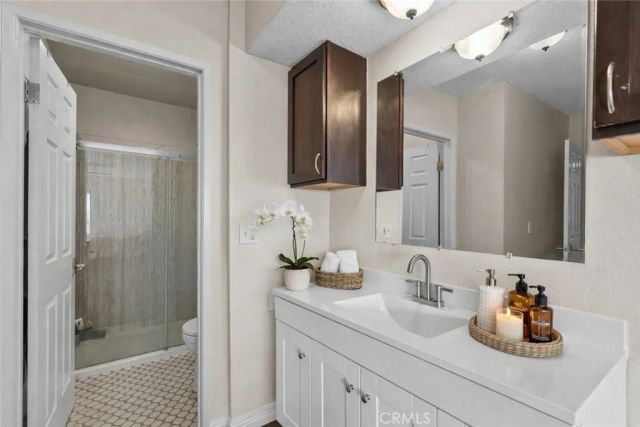 1517 E Garfield 53, Glendale, CA 91205