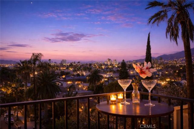 1517 E Garfield 53, Glendale, CA 91205