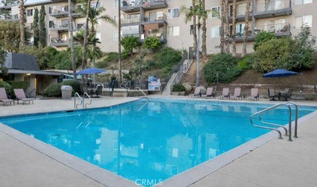 1517 E Garfield 53, Glendale, CA 91205