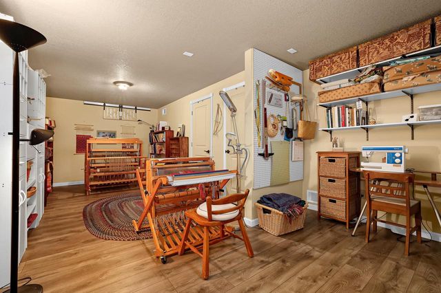 1907 Evenson DRIVE, Onalaska, WI 54650