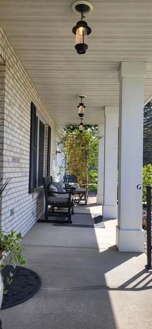 1907 Evenson DRIVE, Onalaska, WI 54650