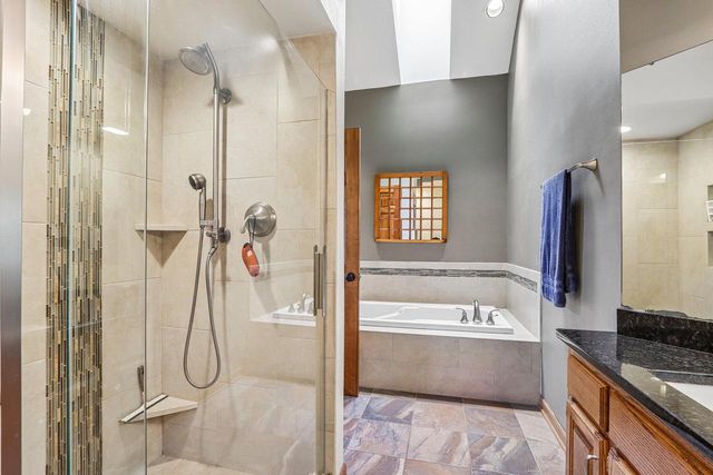 N53W15415 Balsam DRIVE, Menomonee Falls, WI 53051