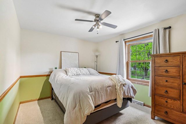 N53W15415 Balsam DRIVE, Menomonee Falls, WI 53051