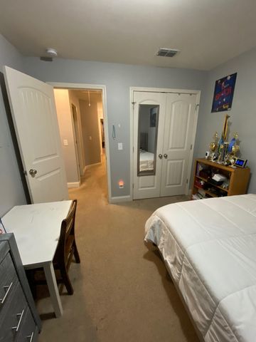 2055 Bungalow Dr, Thompsons Station, TN 37179