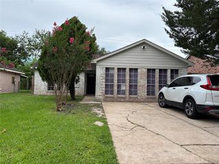 3139 N Wuthering Heights Drive N, Houston, TX 77045