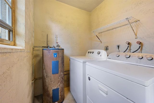 1951 Atlantic Shores Blvd 23, Hallandale Beach, FL 33009