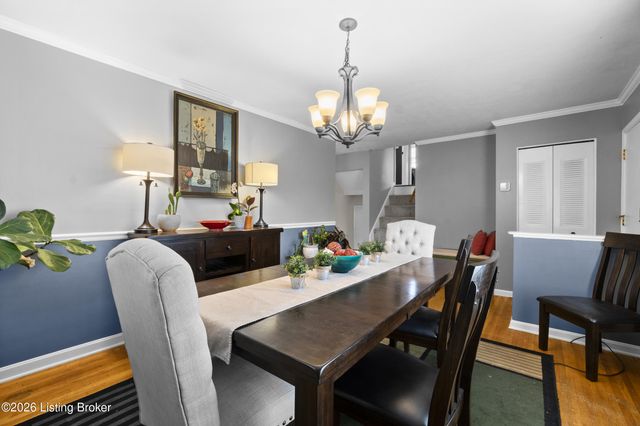 3140 Hunsinger Ln, Louisville, KY 40220