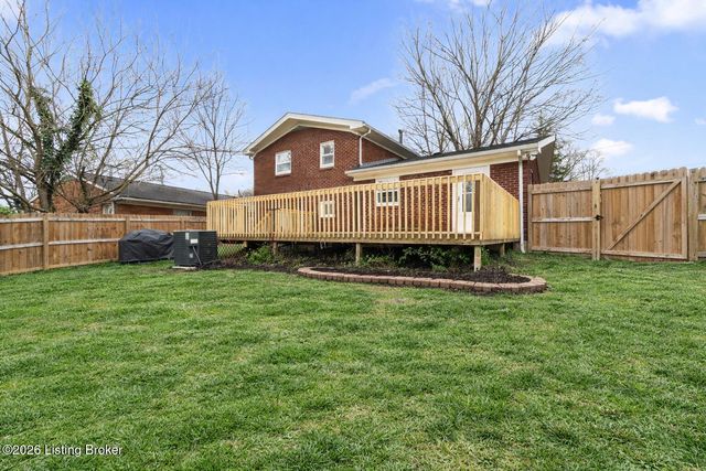 3140 Hunsinger Ln, Louisville, KY 40220