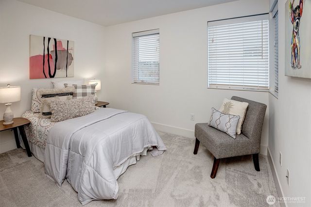 4274 NE 50th Street, Seattle, WA 98105