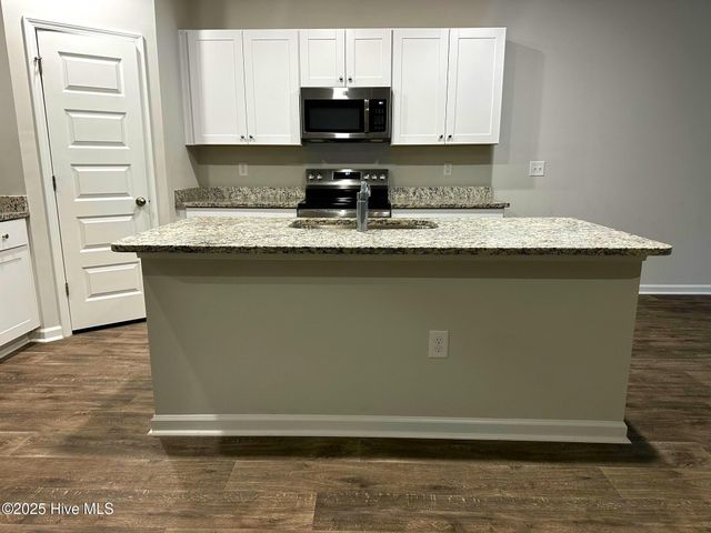 490 Ladyfish Loop NW, Sunset Beach, NC 28468