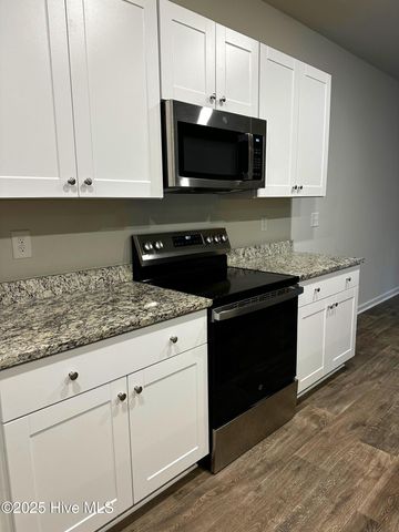 490 Ladyfish Loop NW, Sunset Beach, NC 28468