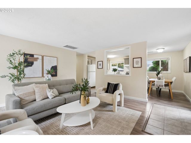 609 Se 137TH Ave, Portland, OR 97233