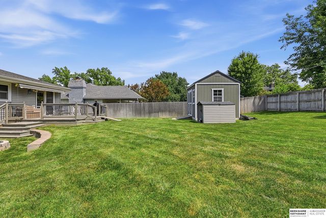 12073 Westover Road, Omaha, NE 68154