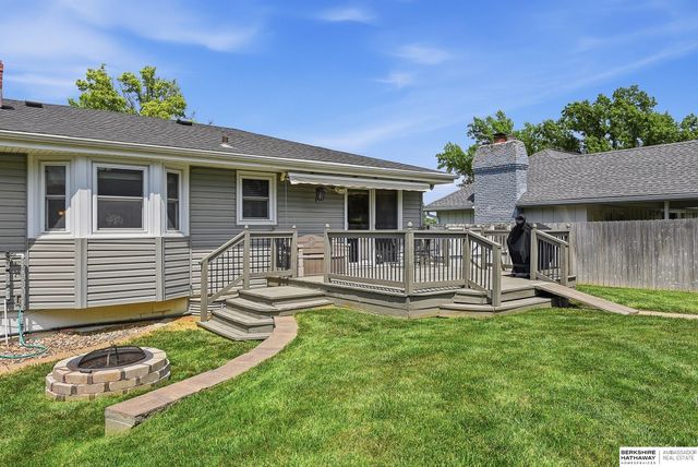 12073 Westover Road, Omaha, NE 68154