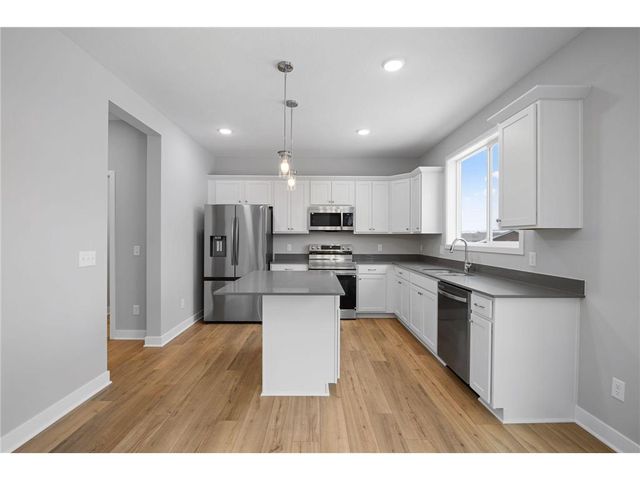 1337 Orchid Way, New Richmond, WI 54017