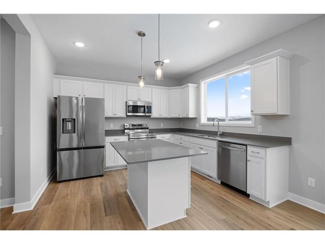 1337 Orchid Way, New Richmond, WI 54017