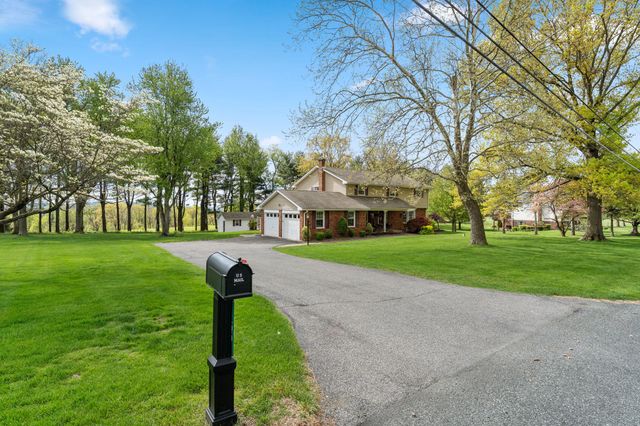155 MILLER RD, Barto, PA 19504