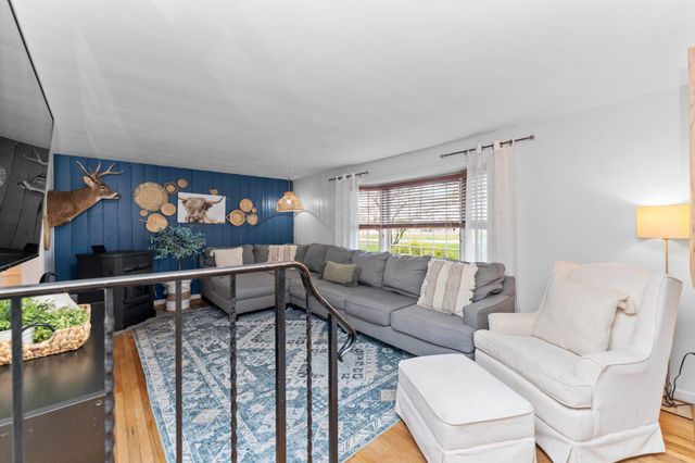 155 MILLER RD, Barto, PA 19504