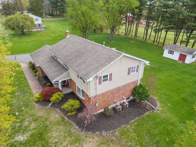 155 MILLER RD, Barto, PA 19504