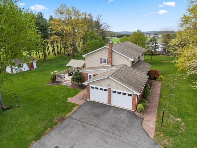 155 MILLER RD, Barto, PA 19504