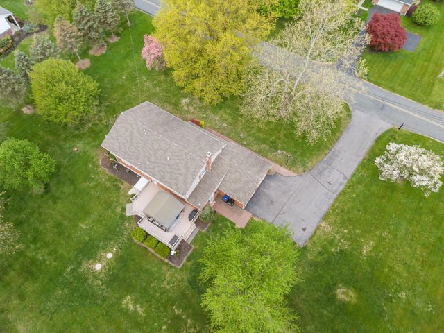 155 MILLER RD, Barto, PA 19504