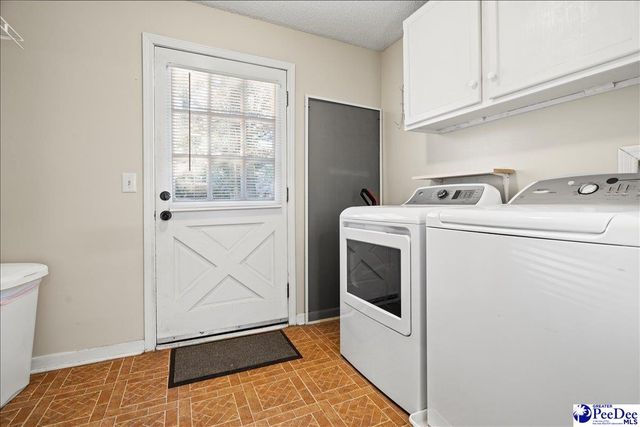 420 N 3rd Street, Hartsville, SC 29550