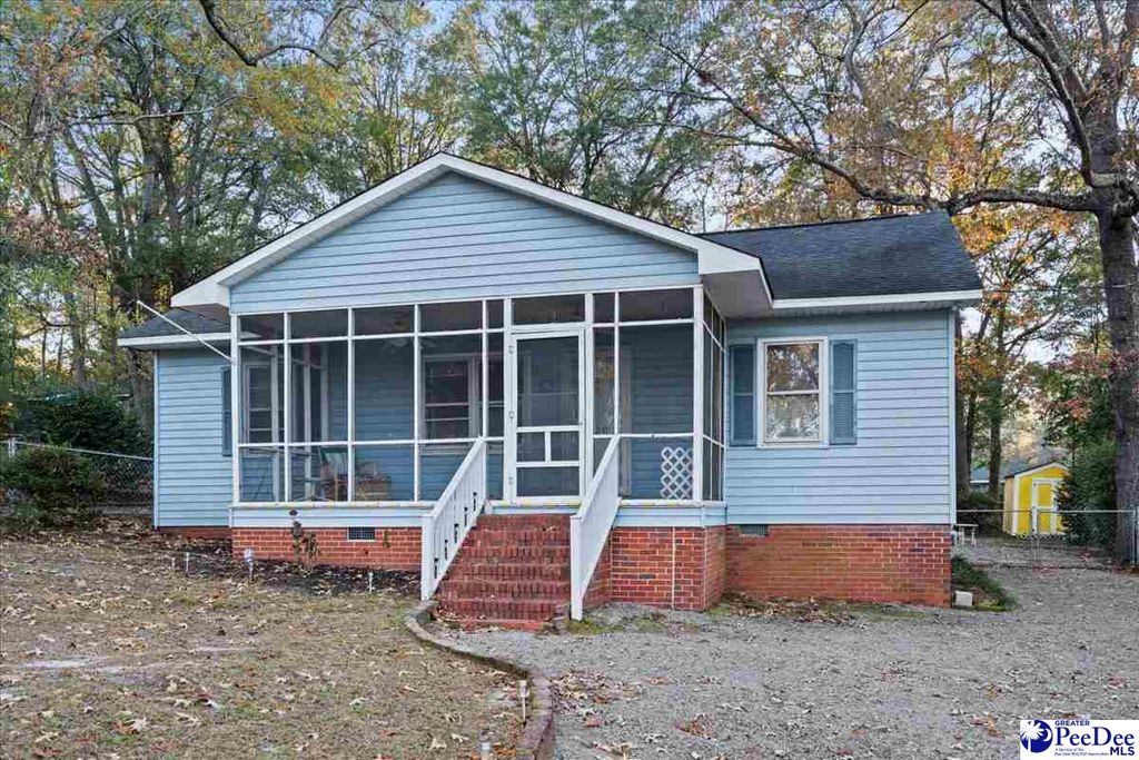 420 N 3rd Street, Hartsville, SC 29550