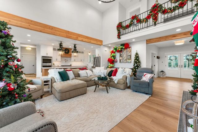 39XX W Wild Rose Rd, Deer Park, WA 99006