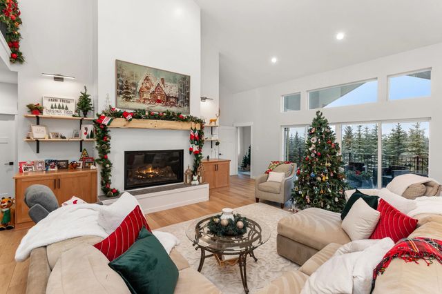 39XX W Wild Rose Rd, Deer Park, WA 99006