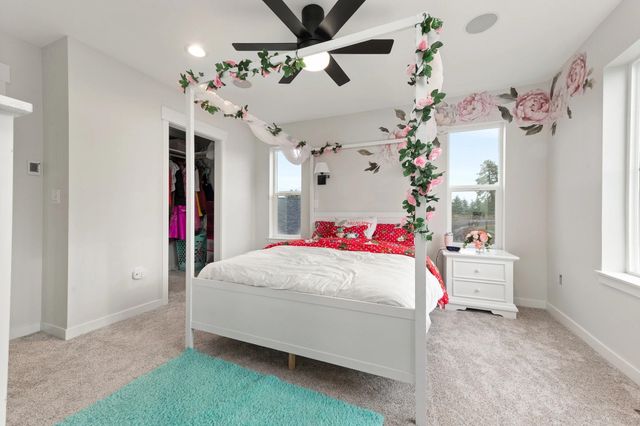 39XX W Wild Rose Rd, Deer Park, WA 99006