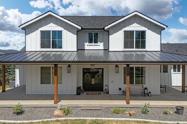 39XX W Wild Rose Rd, Deer Park, WA 99006