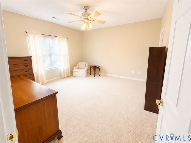7363 Norwood Pond Pl, Midlothian, VA 23112