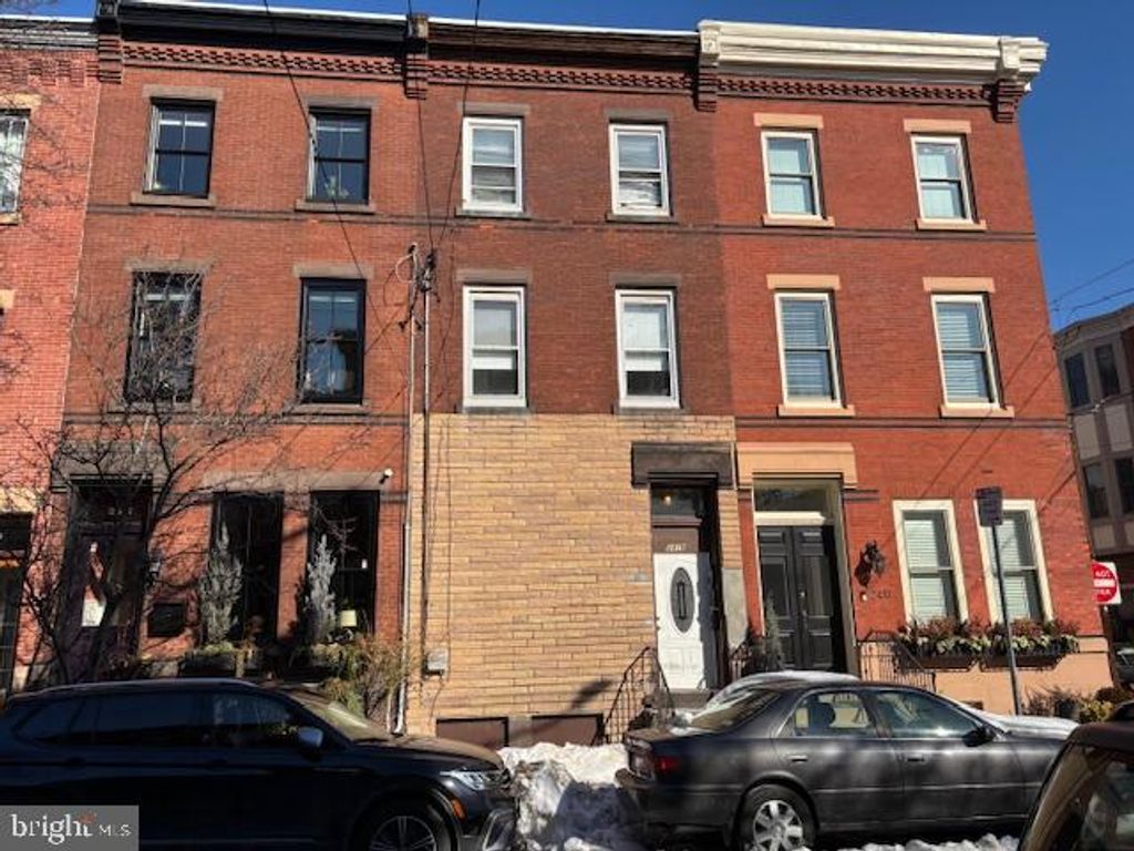 2419 BROWN ST, Philadelphia, PA 19130