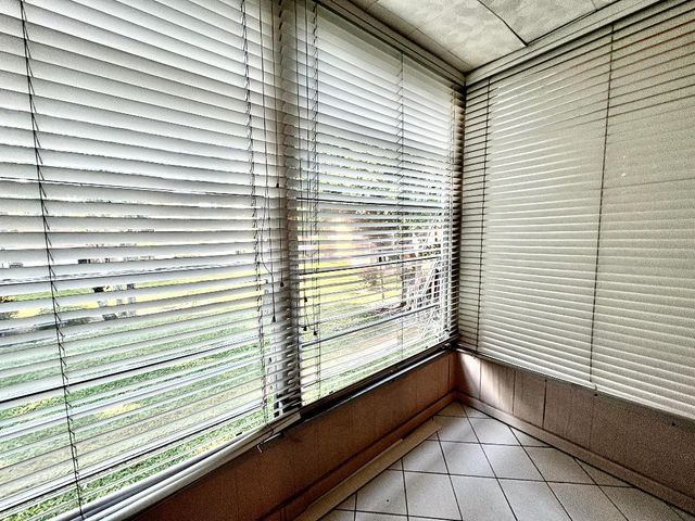 19 Golfs Edge F, West Palm Beach, FL 33417