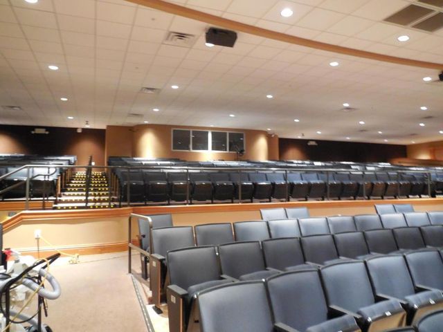 19 Golfs Edge F, West Palm Beach, FL 33417