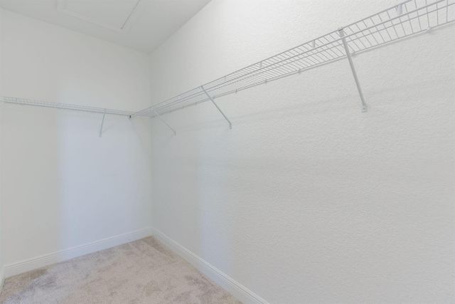 696 NE Waters Edge Lane, Port St. Lucie, FL 34983
