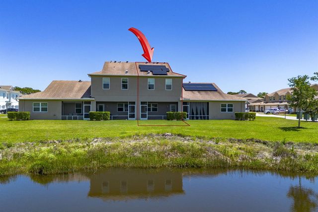 696 NE Waters Edge Lane, Port St. Lucie, FL 34983