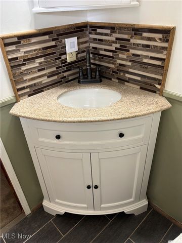 1931 Campground Road 69, Wellsville, OH 43968