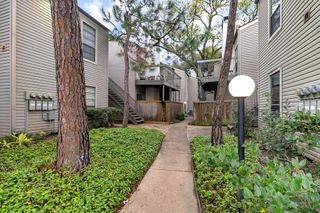 9707 Richmond Avenue 31, Houston, TX 77042