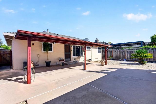 581 Worley Avenue, Sunnyvale, CA 94085
