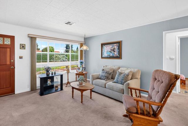 581 Worley Avenue, Sunnyvale, CA 94085