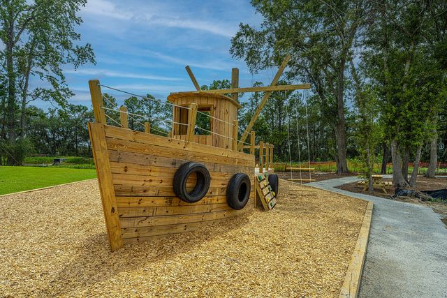1013 Saltwater Circle, Johns Island, SC 29455