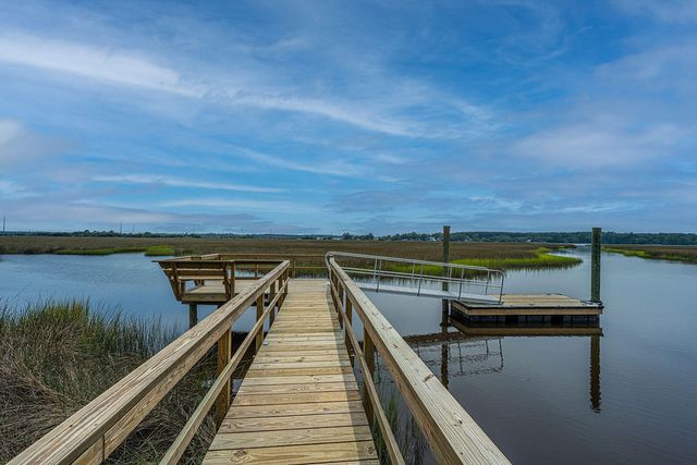 1013 Saltwater Circle, Johns Island, SC 29455