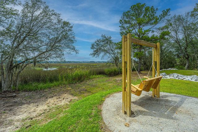 1013 Saltwater Circle, Johns Island, SC 29455