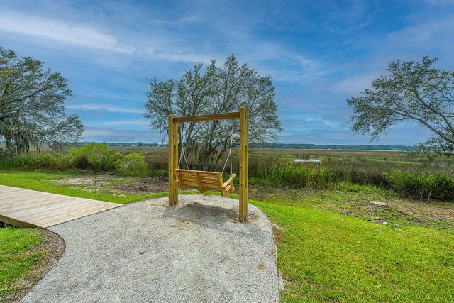 1013 Saltwater Circle, Johns Island, SC 29455